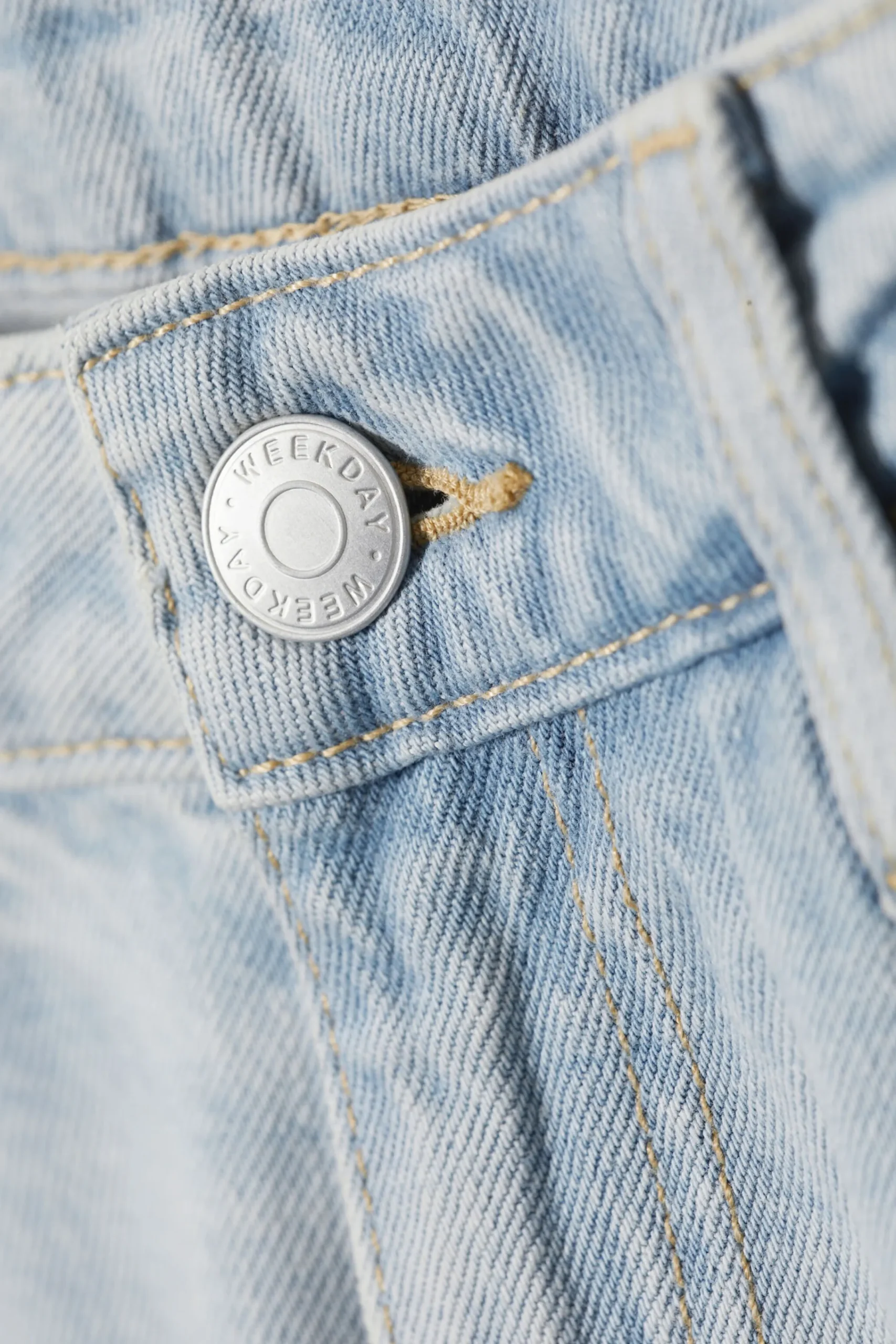 Weekday AMPLE LOW RISE LOOSE WIDE LEG JEANS>Women Jeans