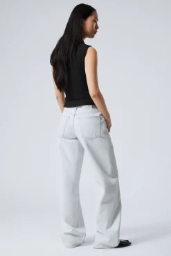 Weekday AMPLE LOW RISE LOOSE WIDE LEG JEANS><noscript><img width=