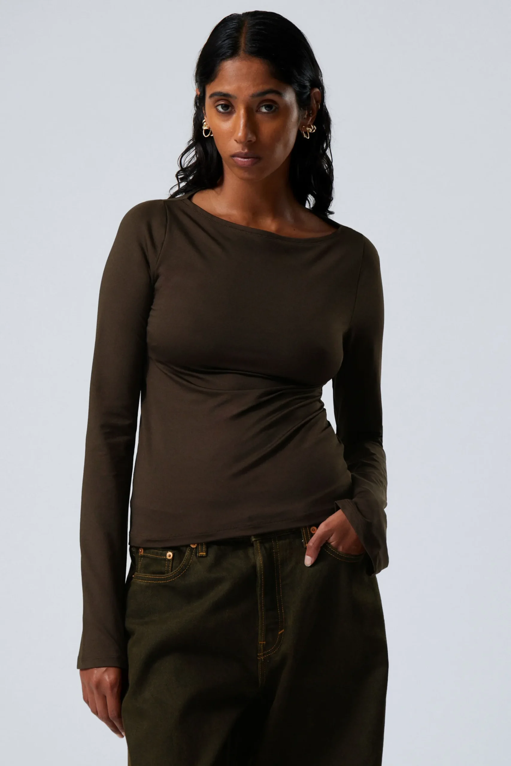 Weekday ANNIE LONG-SLEEVED BOAT-NECK TOP>Women Tops