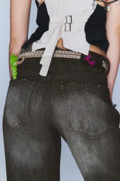 Weekday ANTI UNISEX LOW WAIST REGULAR STRAIGHT JEANS><noscript><img width=