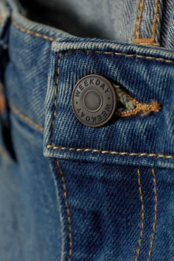 Weekday ARROW LOW RISE REGULAR STRAIGHT LEG JEANS><noscript><img width=