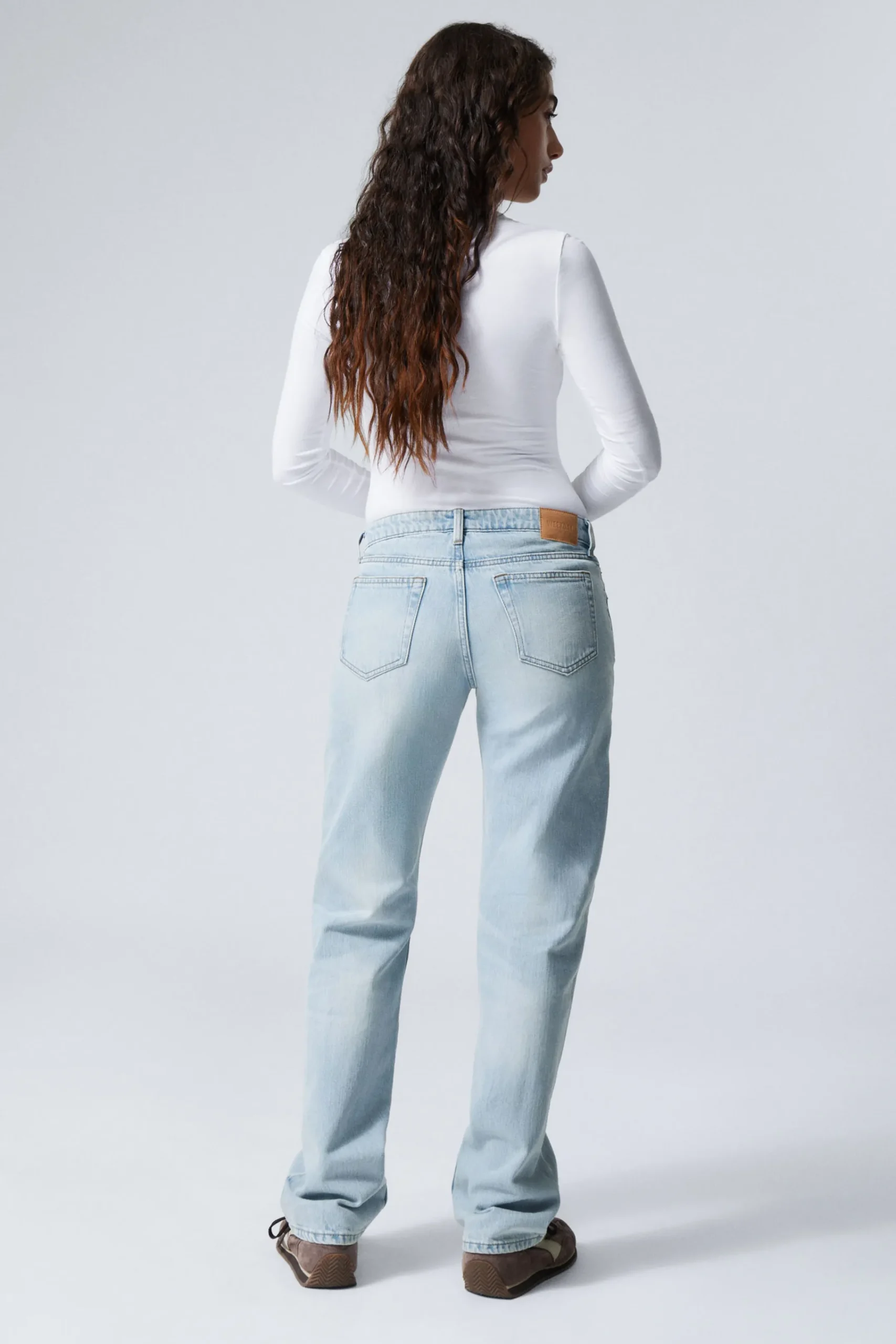 Weekday ARROW LOW RISE REGULAR STRAIGHT LEG JEANS>Women Jeans