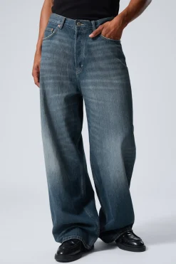 Weekday ASTRO LOOSE BAGGY LEG JEANS><noscript><img width=