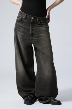 Weekday ASTRO LOOSE BAGGY LEG JEANS><noscript><img width=