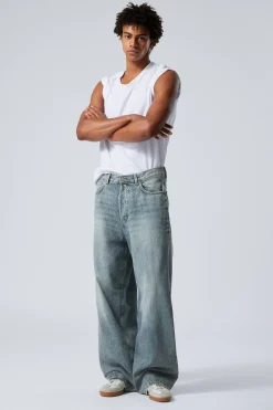 Weekday ASTRO LOOSE BAGGY LEG JEANS><noscript><img width=