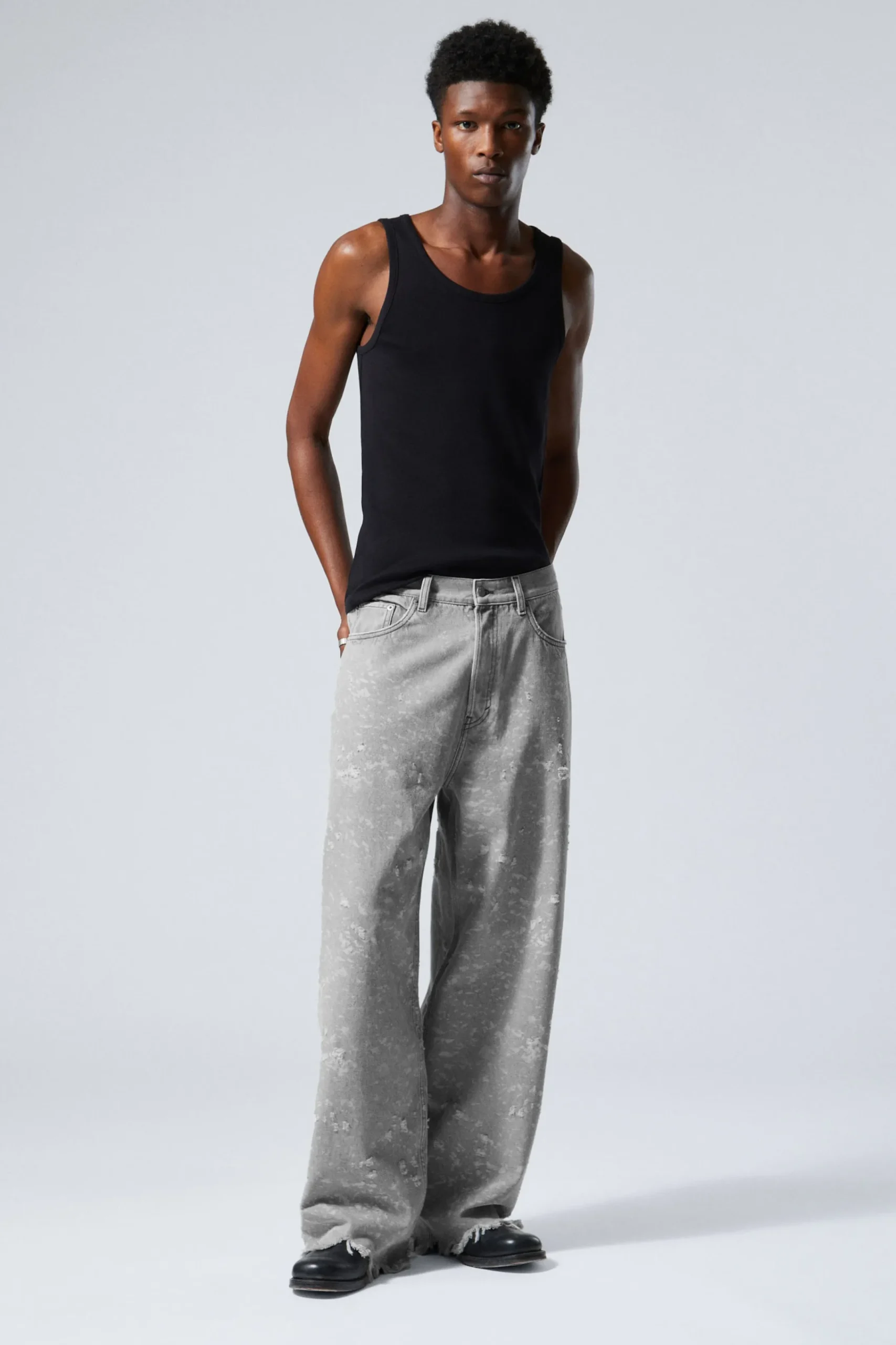 Weekday ASTRO LOOSE BAGGY TRASH JEANS> Jeans