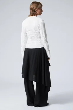 Weekday ASYMMETRIC LINEN BLEND WRAP SKIRT><noscript><img width=