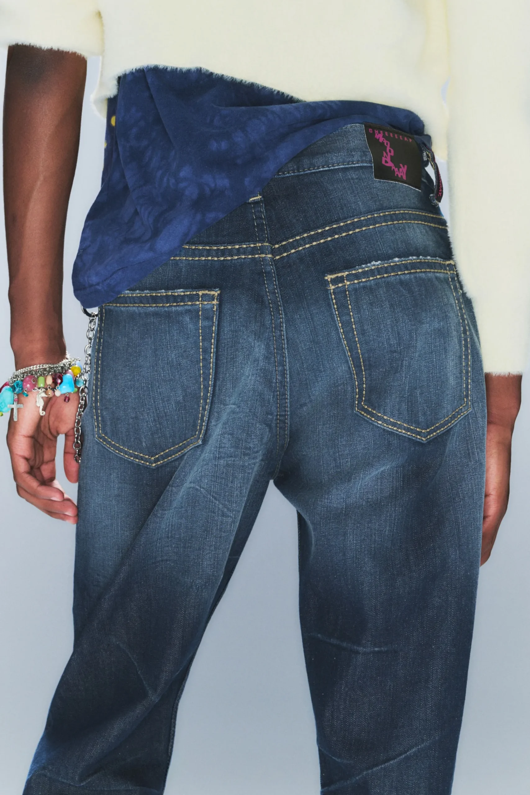 Weekday BOO BOOTLEG LOW WAIST REGULAR BOOTCUT JEANS> Jeans