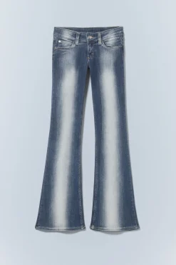 Weekday BOOTY BEI LOW WAIST SKINNY BOOTCUT JEANS><noscript><img width=