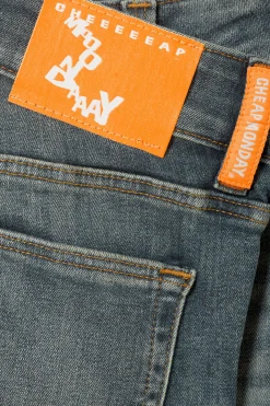 Weekday BOOTY BEI LOW WAIST SKINNY BOOTCUT JEANS><noscript><img width=