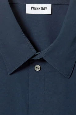 Weekday CROPPED SHORT SLEEVE SHIRT><noscript><img width=