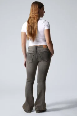 Weekday FLAME LOW RISE SLIM FLARED LEG JEANS><noscript><img width=