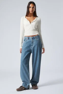 Weekday GALAXY LOOSE STRAIGHT LEG JEANS><noscript><img width=