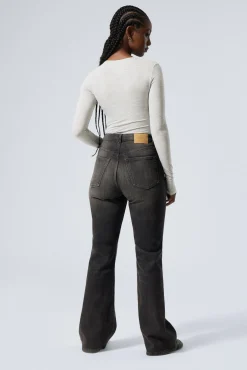 Weekday GLOW CURVE HIGH WAISTED REGULAR FLARED LEG JEANS><noscript><img width=