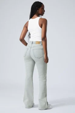 Weekday GLOW CURVE HIGH WAISTED REGULAR FLARED LEG JEANS><noscript><img width=