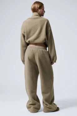 Weekday LOOSE FLEECE TROUSERS><noscript><img width=