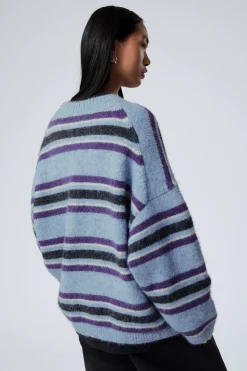 Weekday LOOSE GRAPHIC KNITTED SWEATER><noscript><img width=