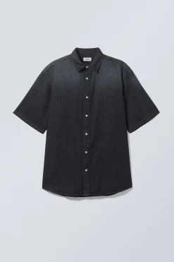 Weekday LOOSE SHORT SLEEVE DENIM SHIRT><noscript><img width=