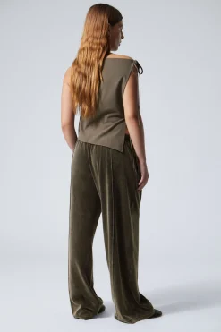 Weekday LOOSE WASHED VELVET TRACK TROUSERS><noscript><img width=