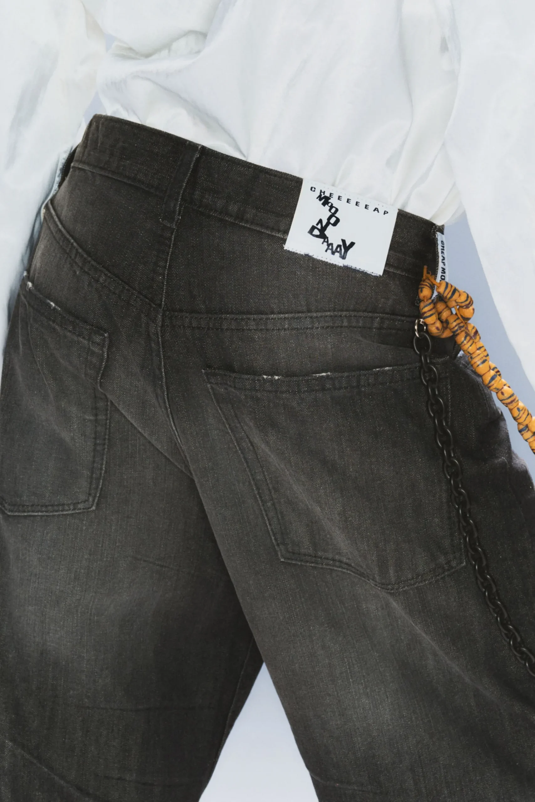 Weekday LOOSER REGULAR WAIST LOOSE STRAIGHT JEANS> Jeans