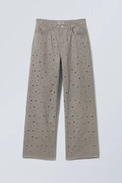 Weekday LOW WAIST LOOSE WIDE LEG EYELET TWILL TROUSERS><noscript><img width=