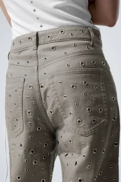 Weekday LOW WAIST LOOSE WIDE LEG EYELET TWILL TROUSERS><noscript><img width=