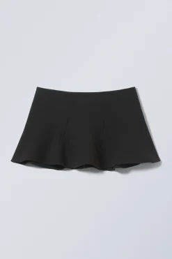 Weekday MINI SKIRT><noscript><img width=