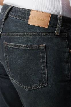 Weekday NAIL LOW RISE SLIM STRAIGHT LEG JEANS><noscript><img width=