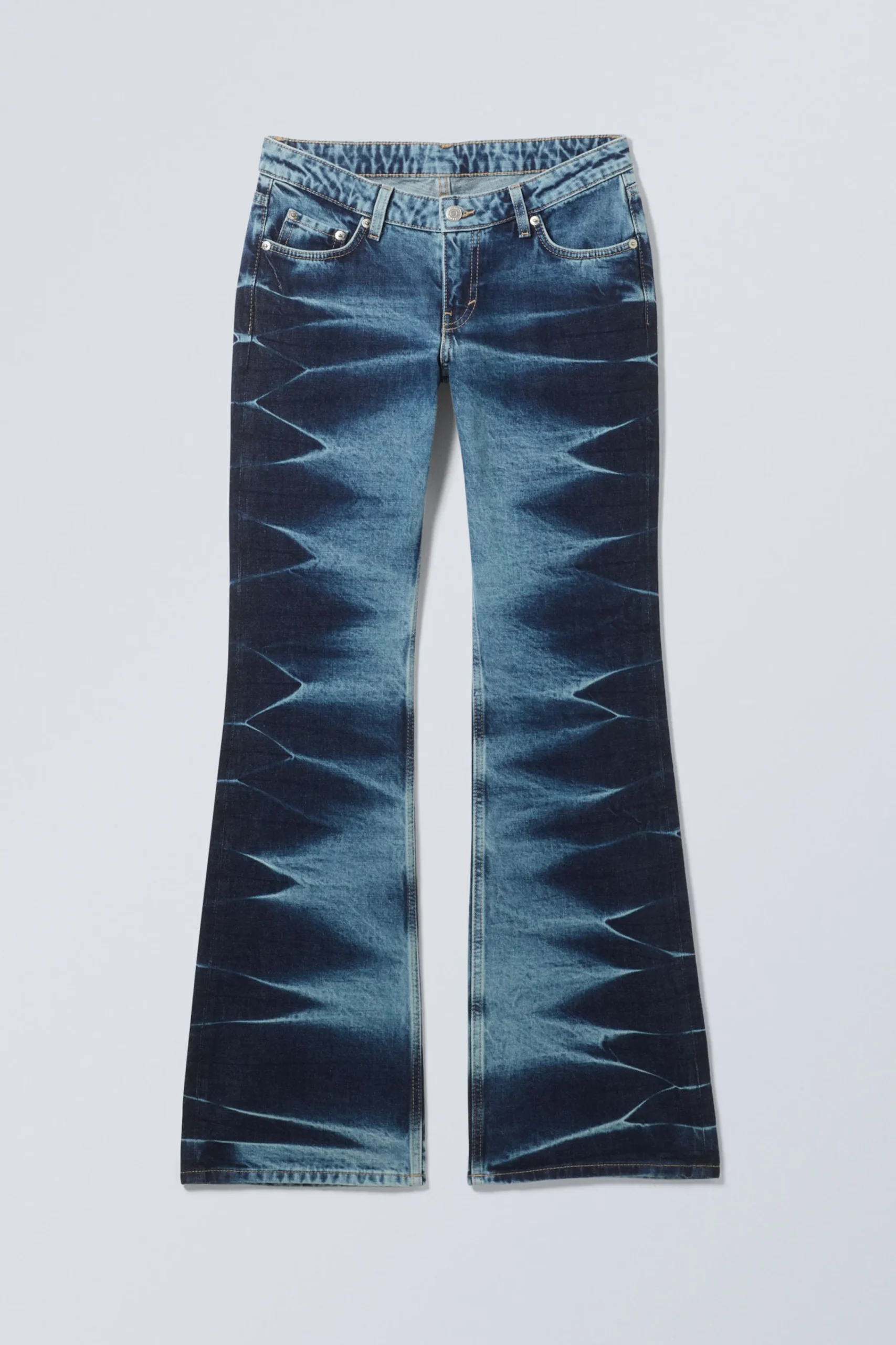 Weekday NOVA LOW WAIST SLIM BOOTCUT JEANS>Women Jeans