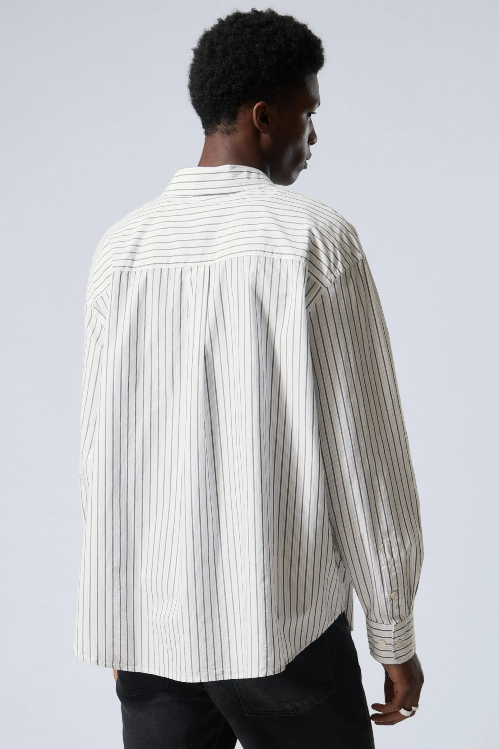 Weekday OVERSIZED STRIPED SHIRT> Shirts