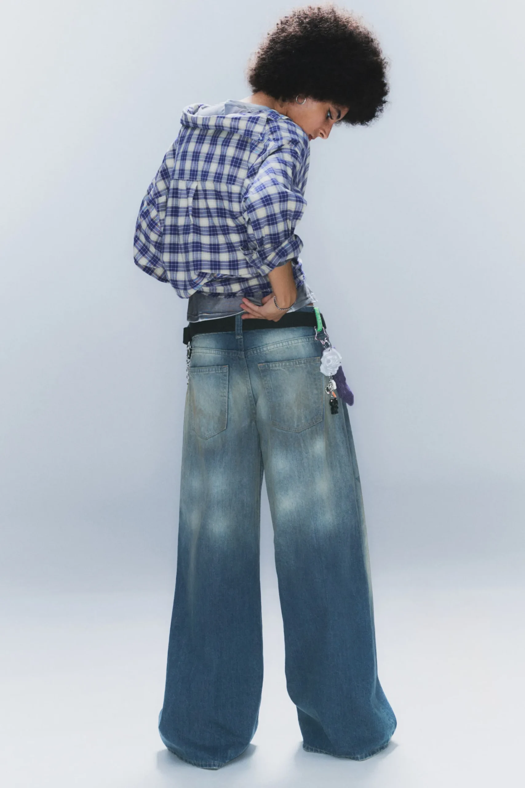 Weekday POSER REGULAR WAIST LOOSE WIDE JEANS>Women Jeans