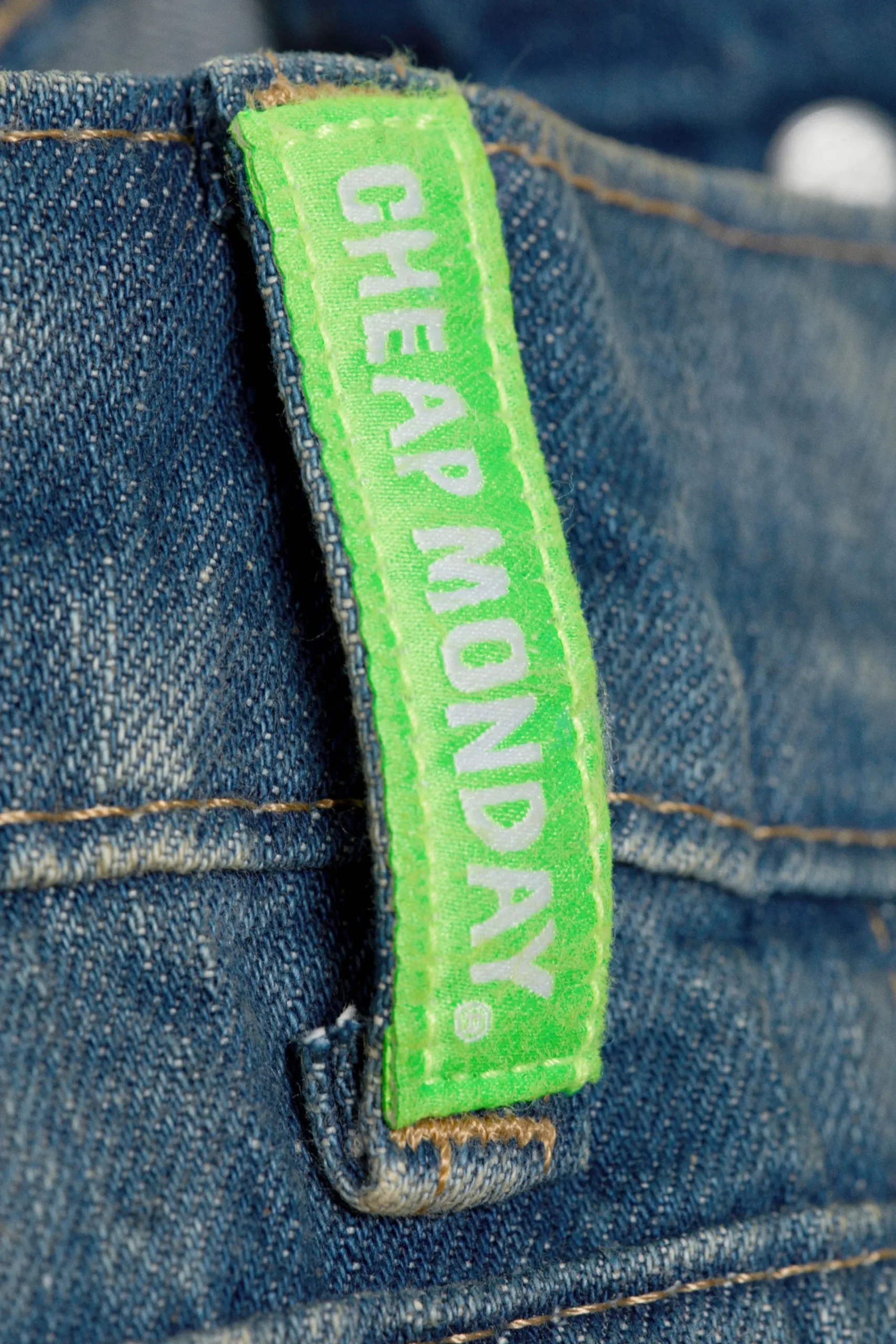 Weekday POSER REGULAR WAIST LOOSE WIDE JEANS>Women Jeans