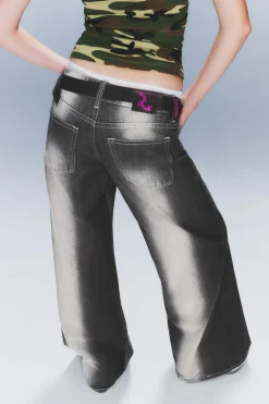 Weekday POSER REGULAR WAIST LOOSE WIDE JEANS><noscript><img width=