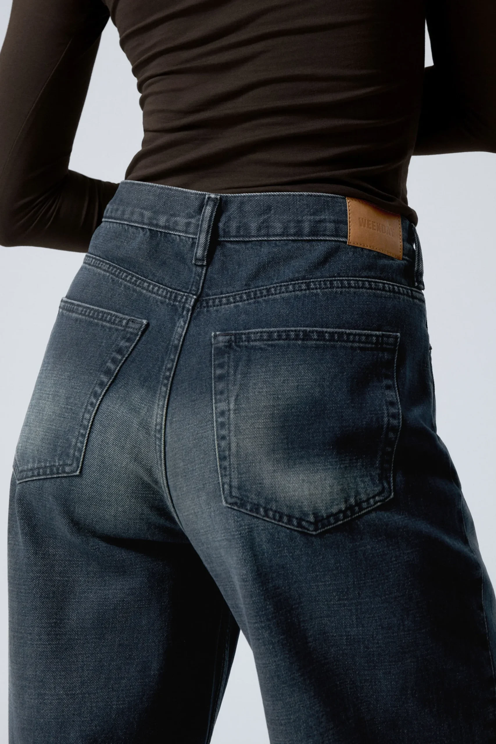 Weekday RAIL MID RISE LOOSE WIDE LEG JEANS>Women Jeans