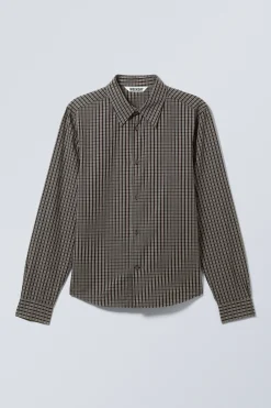 Weekday REGULAR FIT CHECKED COTTON SHIRT><noscript><img width=