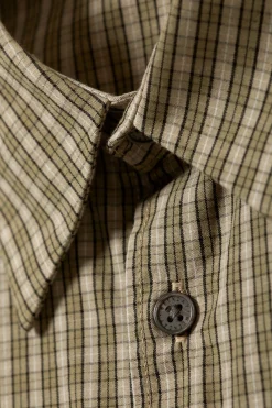 Weekday REGULAR FIT CHECKED COTTON SHIRT><noscript><img width=