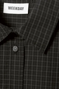 Weekday REGULAR POPLIN SHIRT><noscript><img width=