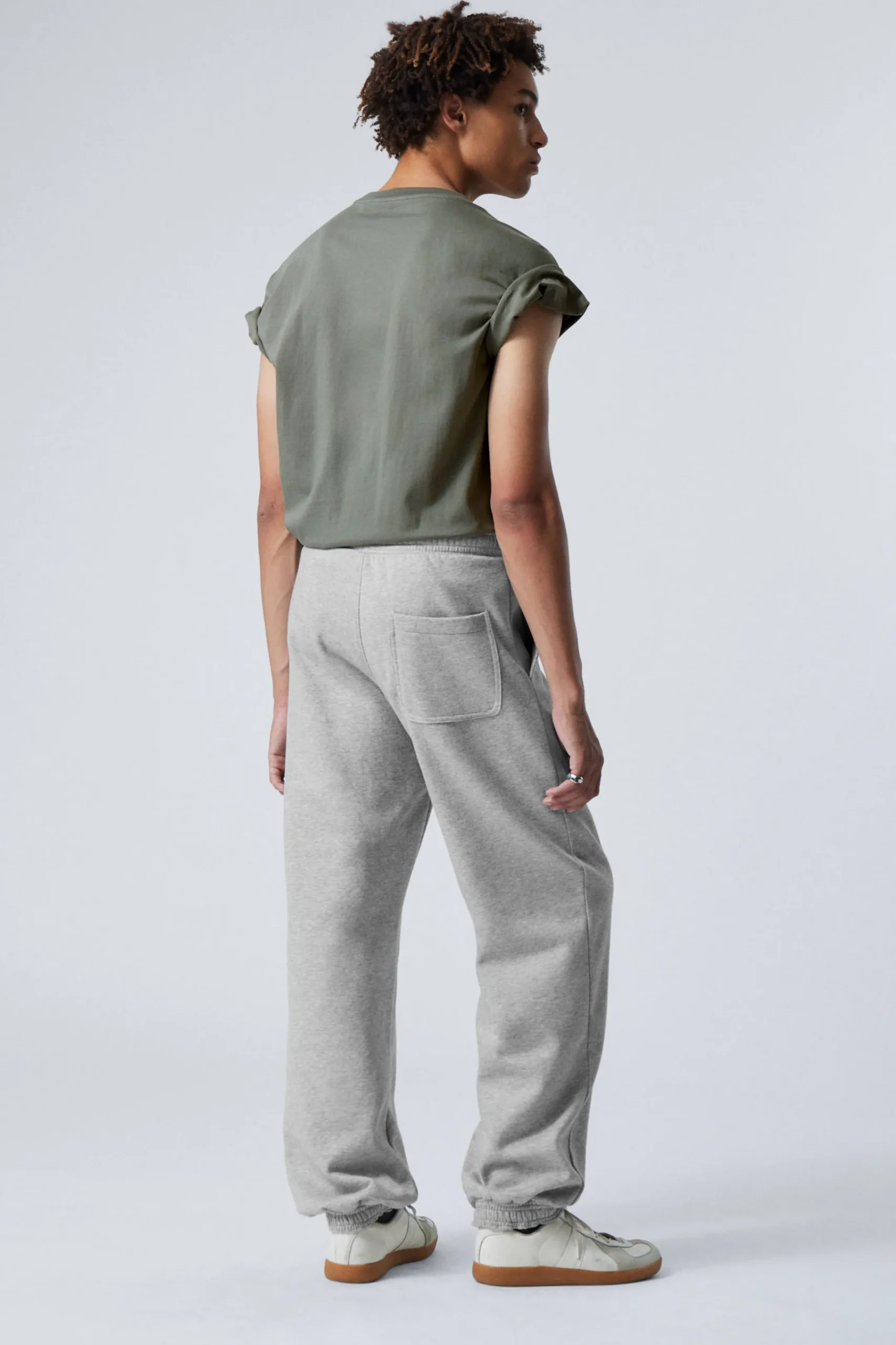 Weekday RELAXED HEAVYWEIGHT SWEATPANTS> Trousers