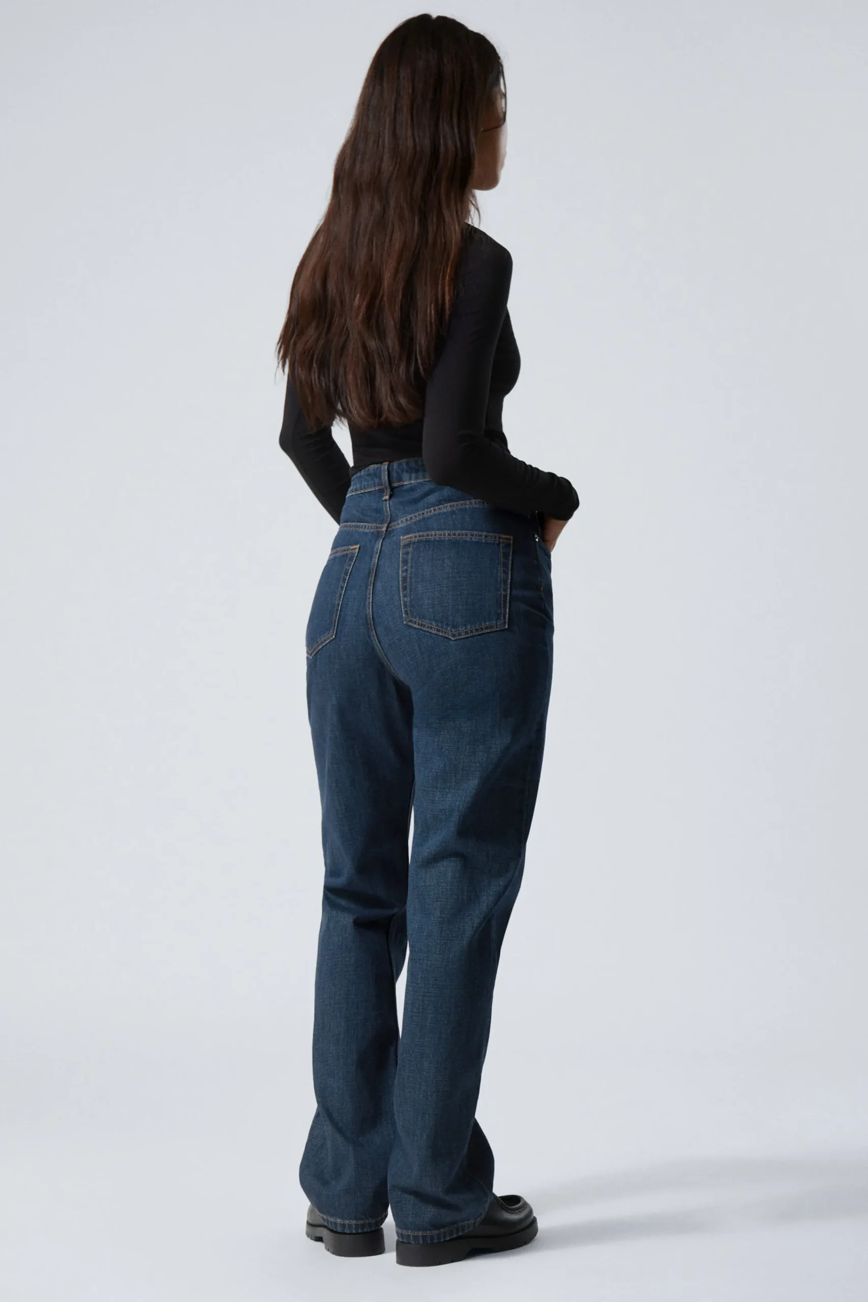 Weekday ROWE SUPER HIGH WAISTED REGULAR STRAIGHT LEG JEANS>Women Jeans