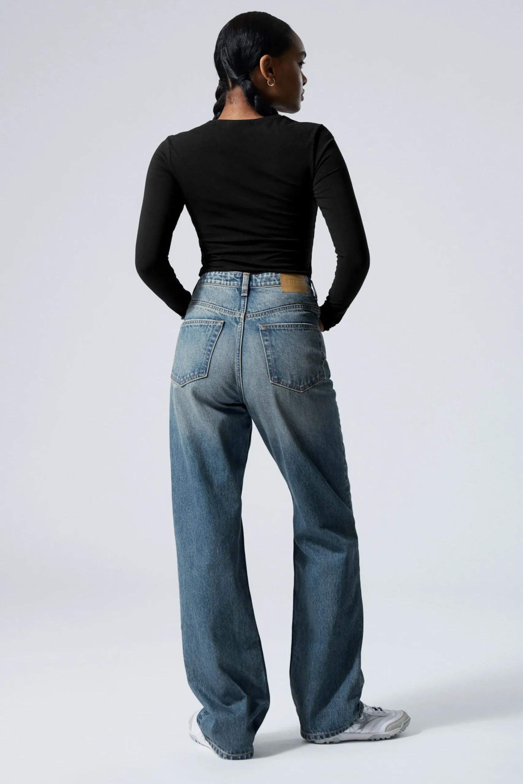 Weekday ROWE SUPER HIGH WAISTED REGULAR STRAIGHT LEG JEANS>Women Jeans