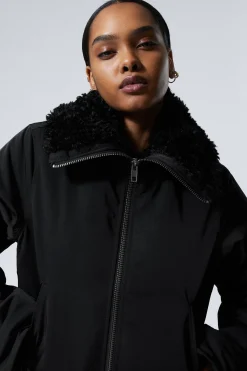 Weekday SHORT FUR COLLAR JACKET><noscript><img width=