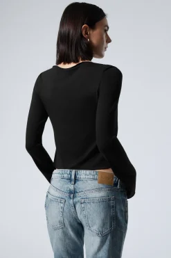 Weekday SIDE TIE TOP><noscript><img width=