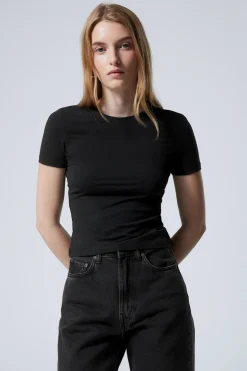 Weekday SLIM FITTED T-SHIRT>Women Basics|T-Shirts