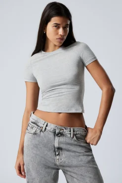 Weekday SLIM FITTED T-SHIRT>Women Basics|T-Shirts