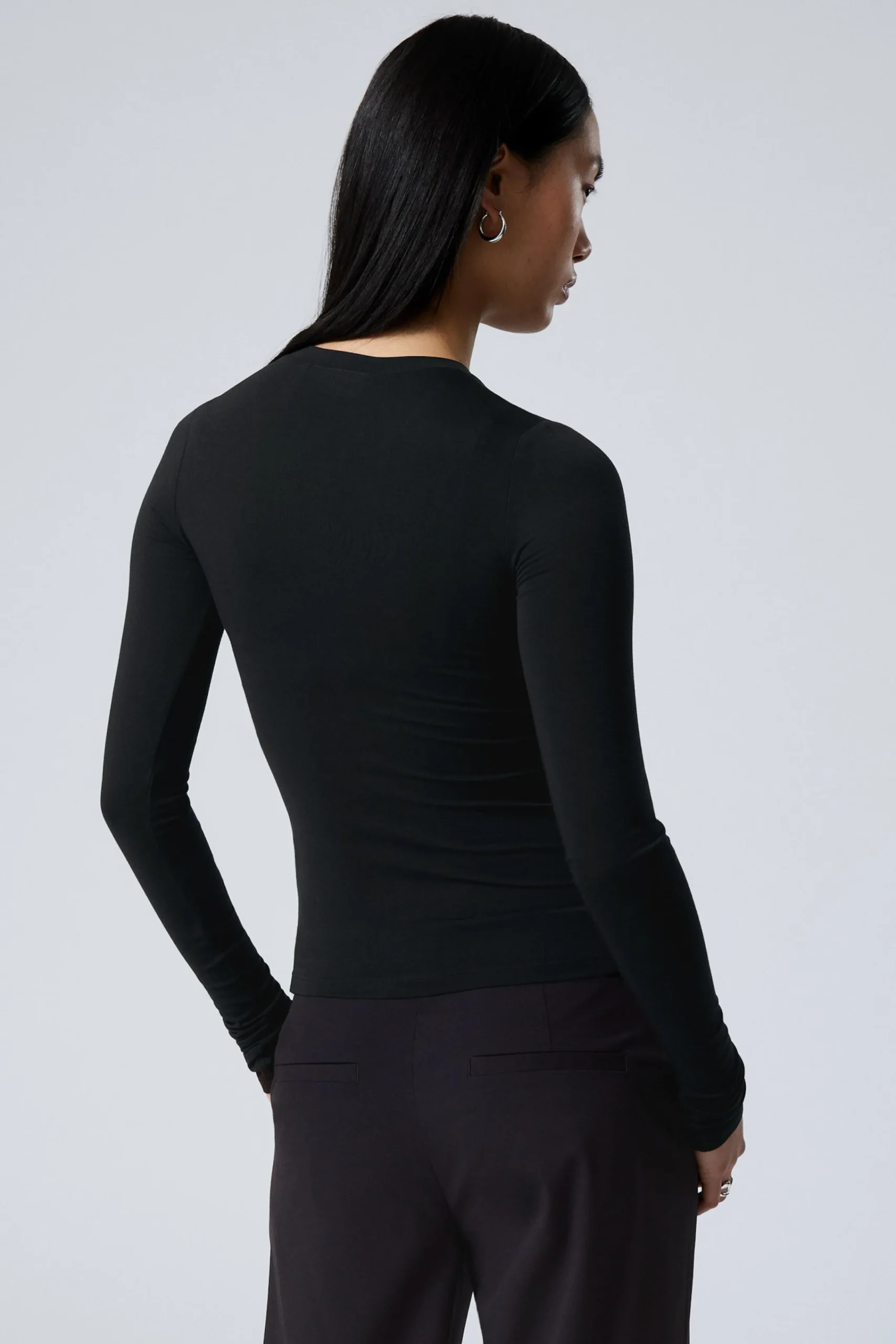 Weekday SLIM LONG-SLEEVED BUTTONED CARDIGAN>Women Tops