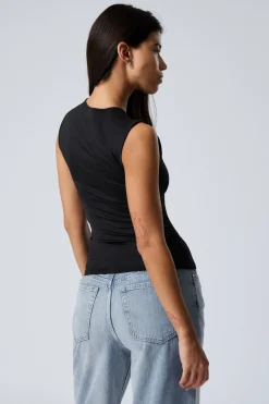 Weekday SMOOTH FITTED TANK TOP><noscript><img width=