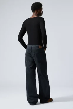 Weekday SPHERE LOW RISE LOOSE STRAIGHT LEG JEANS><noscript><img width=