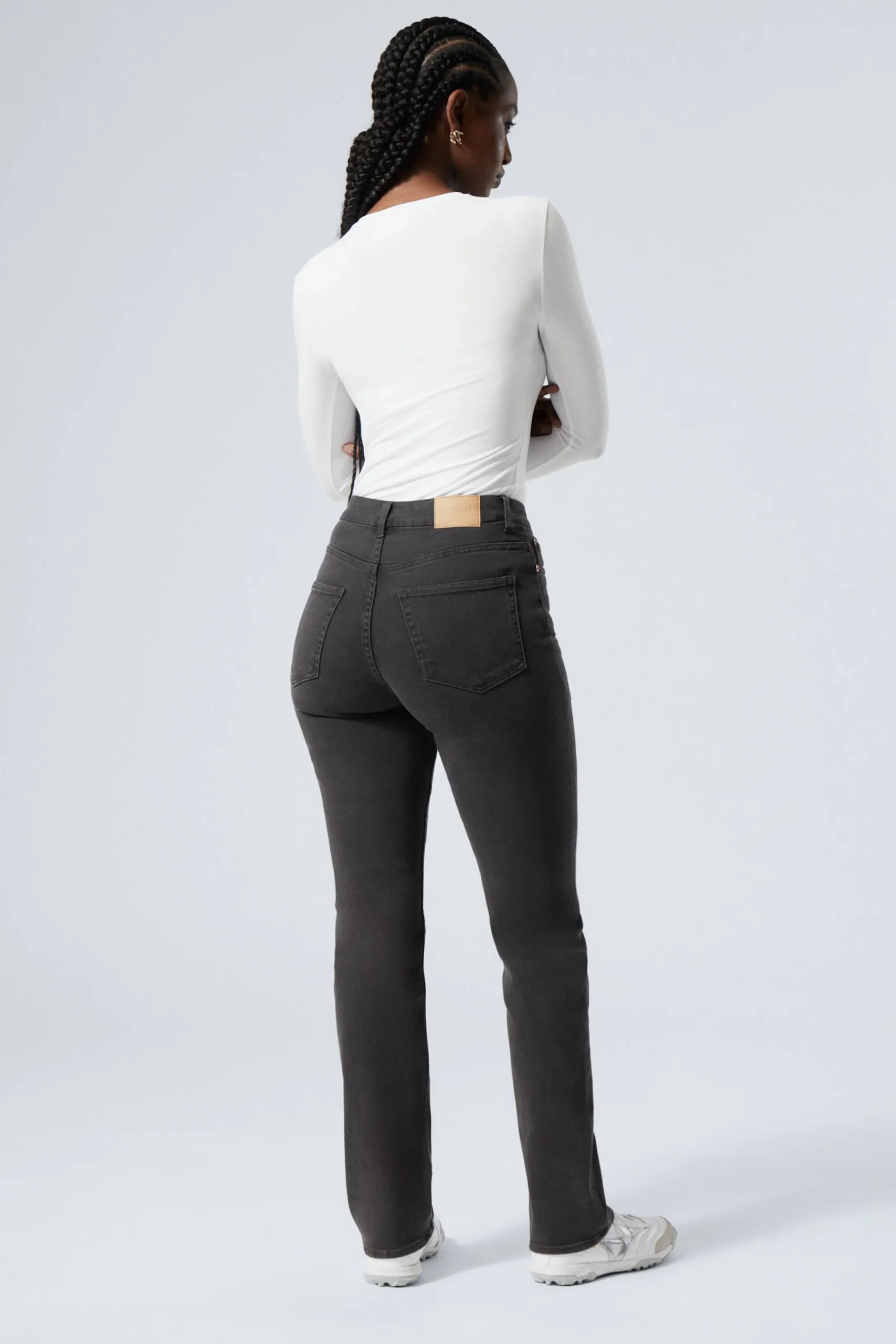 Weekday TWIG CURVE MID RISE SLIM STRAIGHT LEG JEANS>Women Jeans
