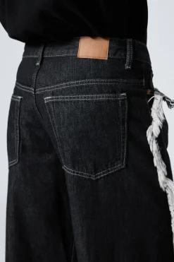 Weekday TWIST RELAXED FRAYED JEANS><noscript><img width=