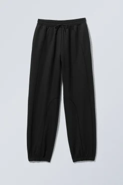 Weekday WARM UP STRAIGHT FIT SWEATPANTS><noscript><img width=